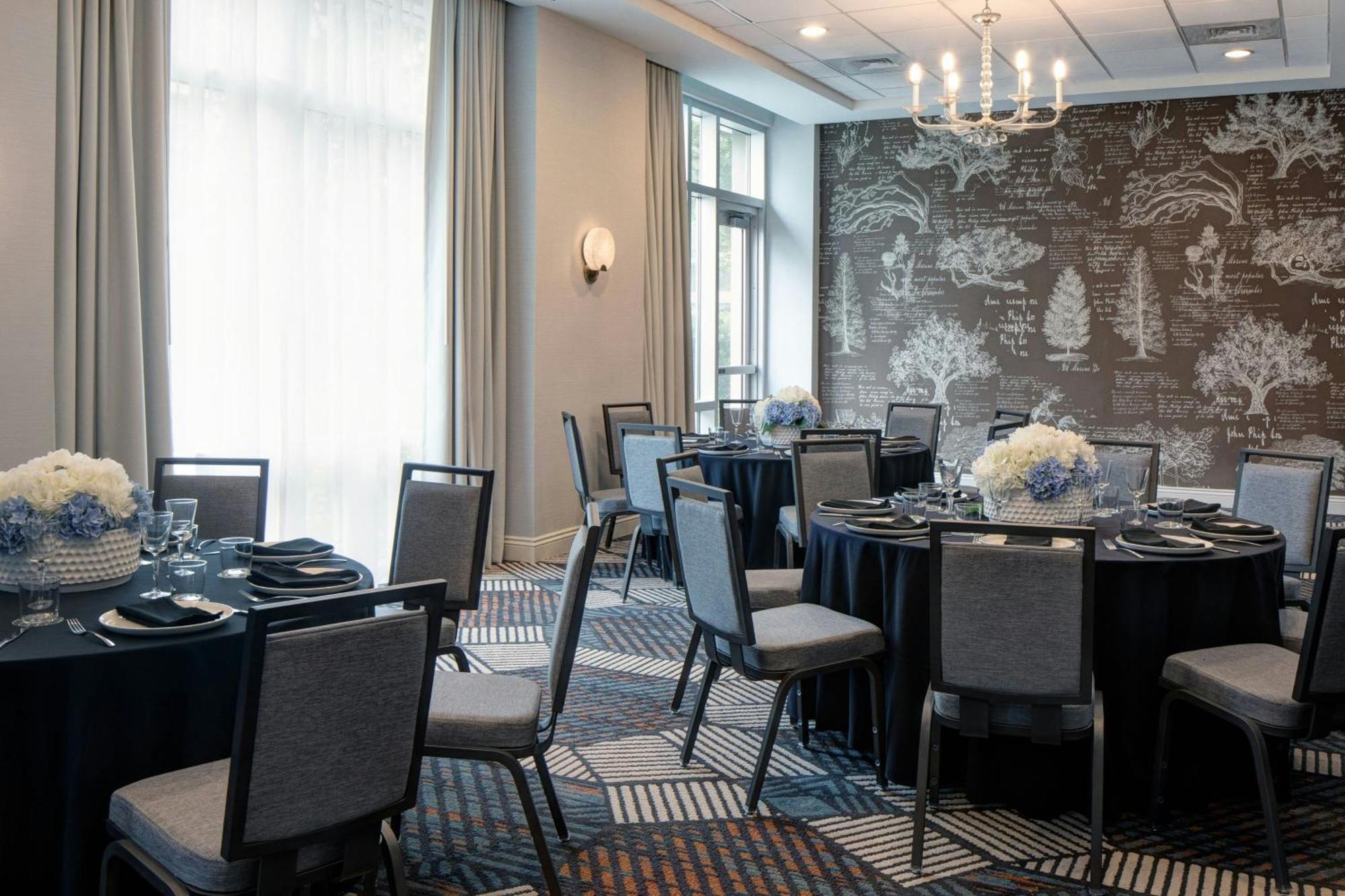 Hotel Tonnelle New Orleans, A Tribute Portfolio Hotel Bagian luar foto