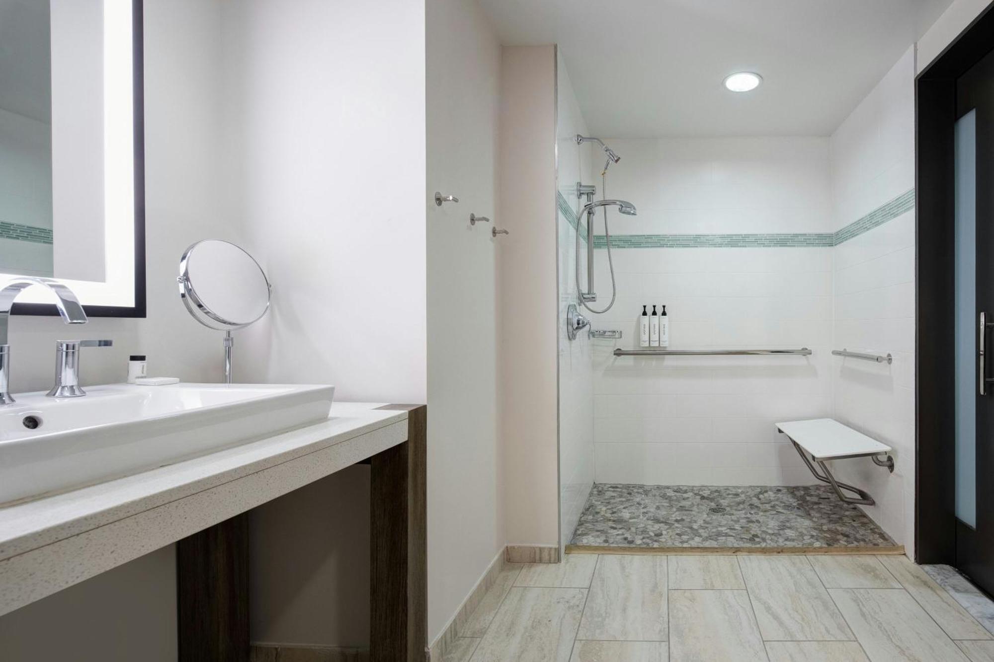 Hotel Tonnelle New Orleans, A Tribute Portfolio Hotel Bagian luar foto