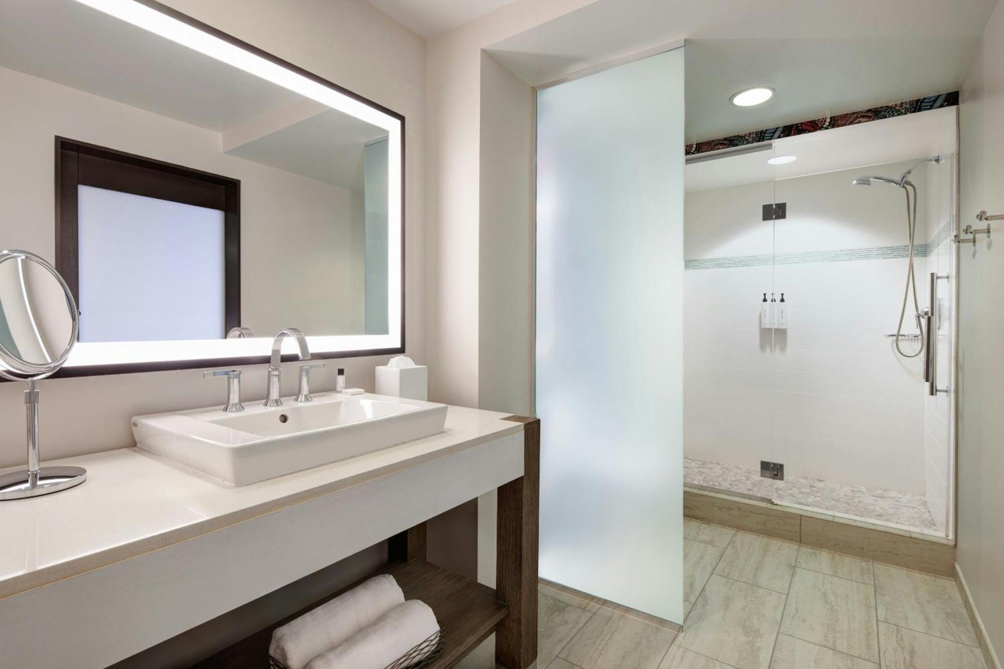Hotel Tonnelle New Orleans, A Tribute Portfolio Hotel Bagian luar foto